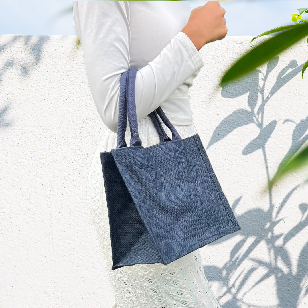 Petit sac en toile de jute bleu – Sac écoresponsable