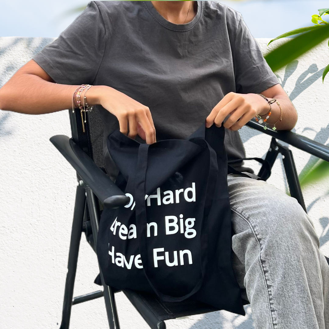 Tote Bag en coton noir – Sac écoresponsable